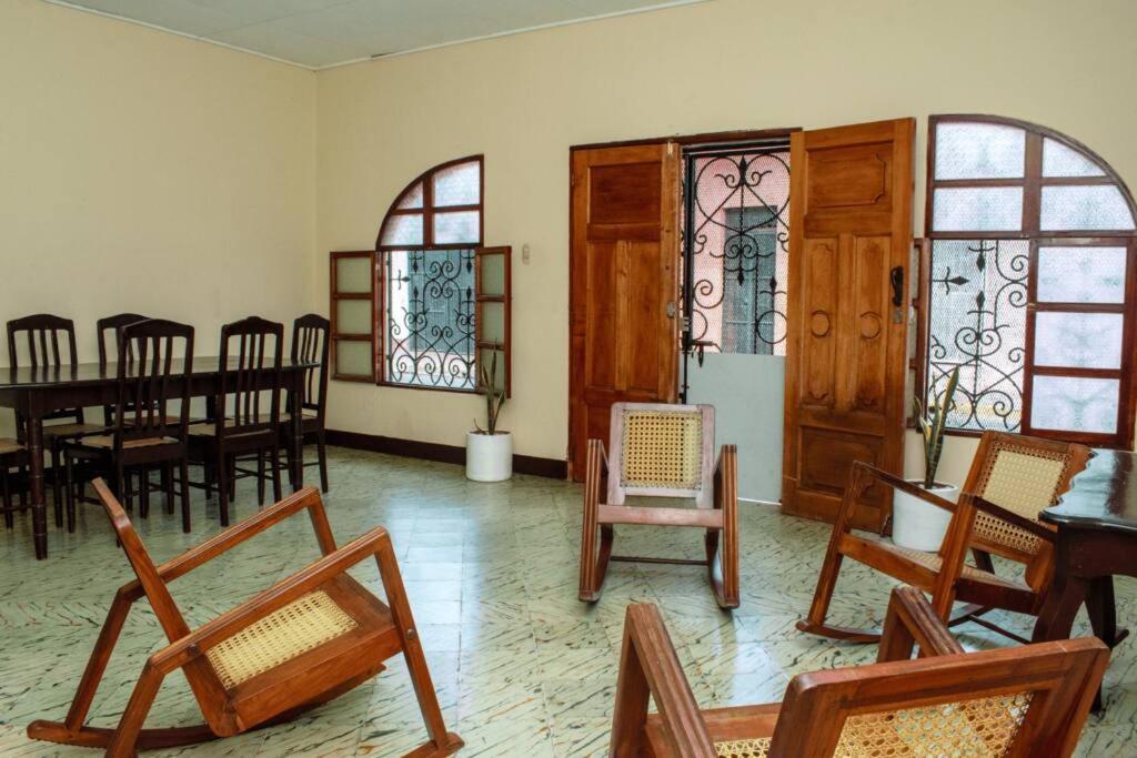Casa Rosa Granada